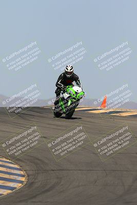 media/Mar-28-2022-Superbike Trackdays (Mon) [[b8603d0f67]]/Open Track Time/Turns 9 and 10/